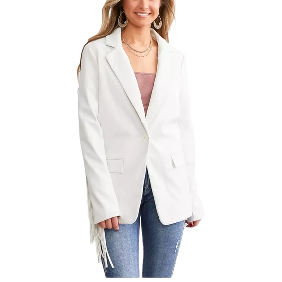 NWT Faux Leather Fringe Blazer
WILLOW & ROOT WHITE SMALL Bachelorette NASHVILLE - Picture 9 of 11